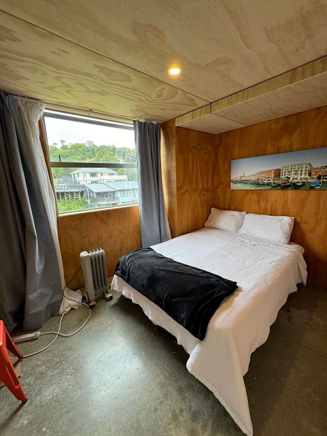Photo of Kelvin's room