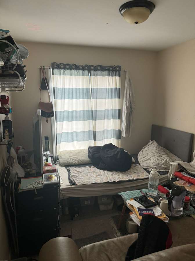 Olaseni Bokini's room