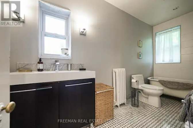 Ariel Benavidez's room