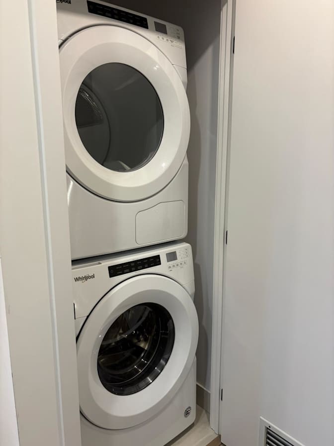 Photo of Emre's room