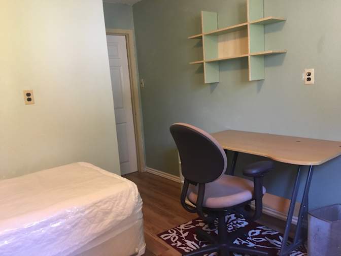 Peter Tudisco's room