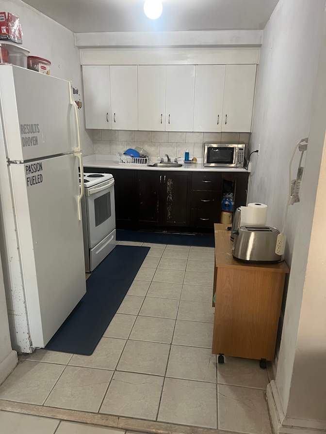 Photo of Lenford's room