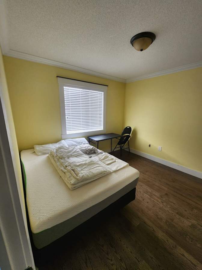 Photo of Brooking St.'s room