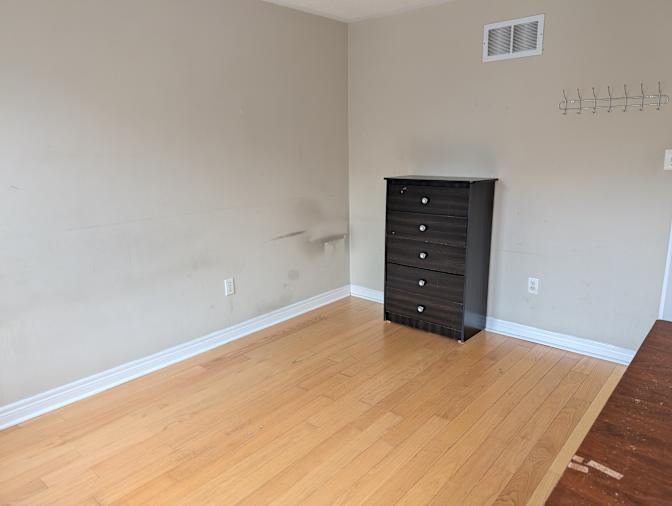 Photo of Jasmine's room