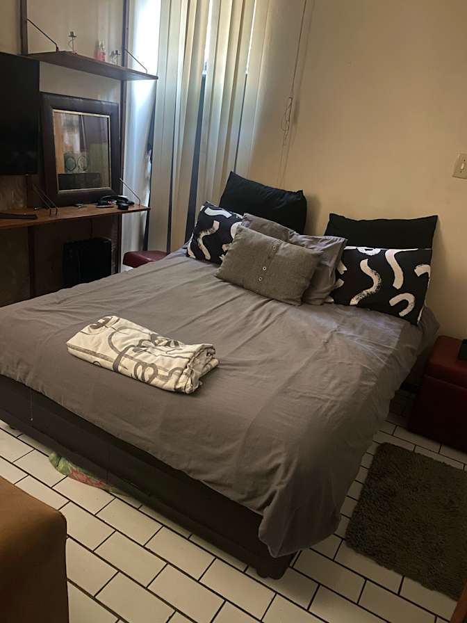 Photo of Bongi's room