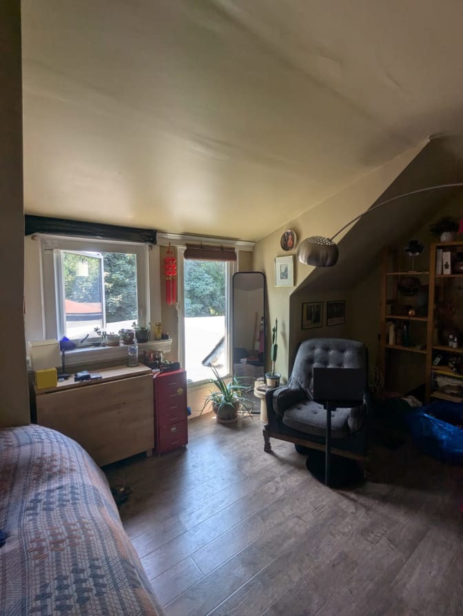 Stewart Innes's room