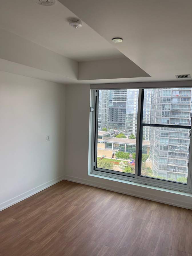 Photo of Orlando's room