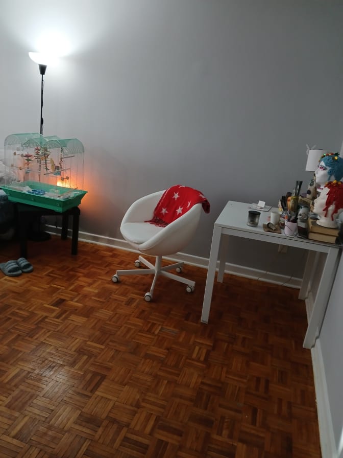 Photo of cathryn lowe's room