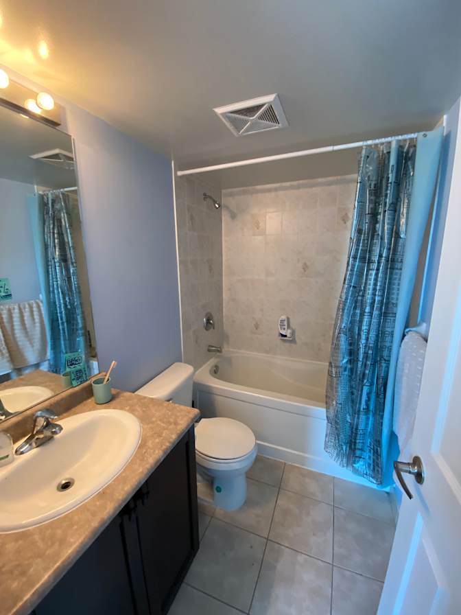 Photo of Elliot Cornet-Moreau's room