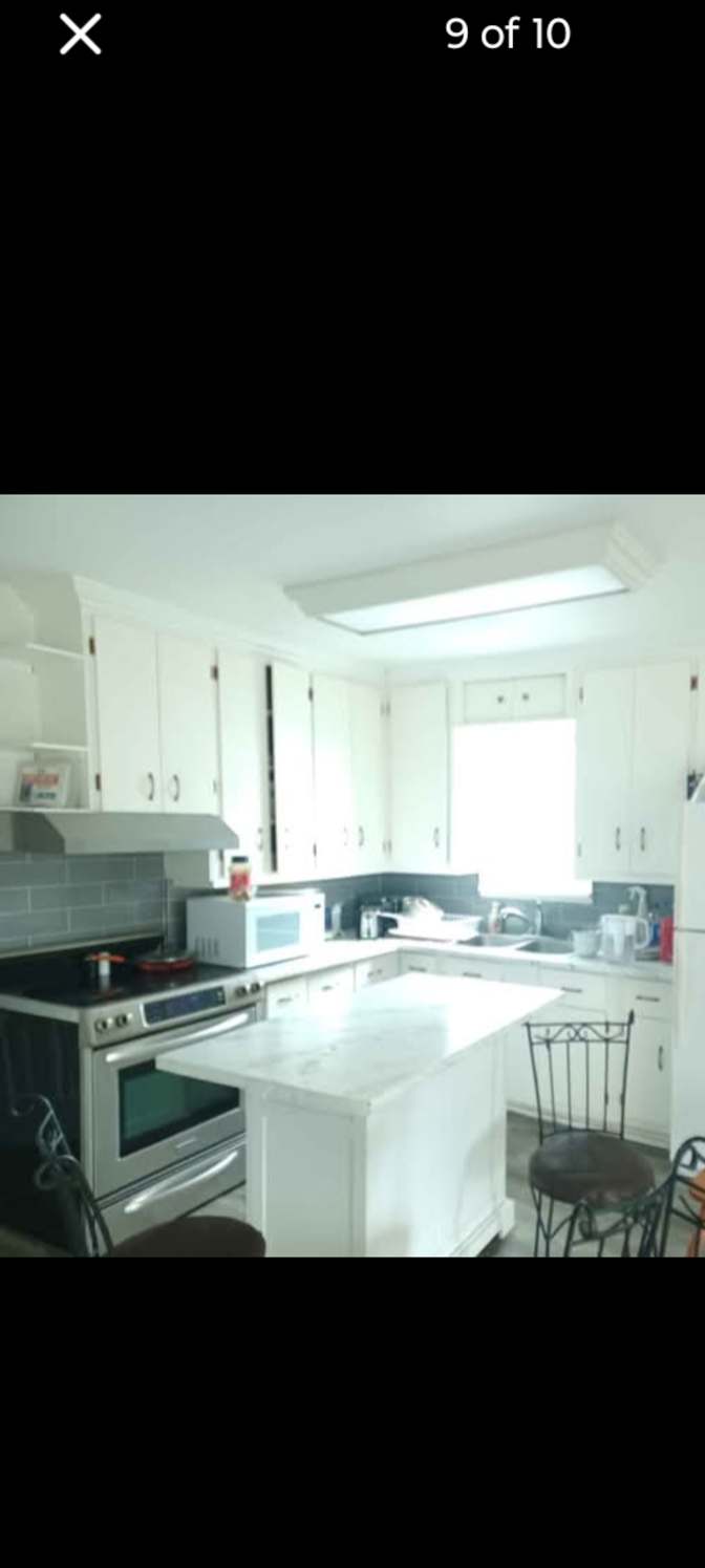 jocelyn burkhart's room