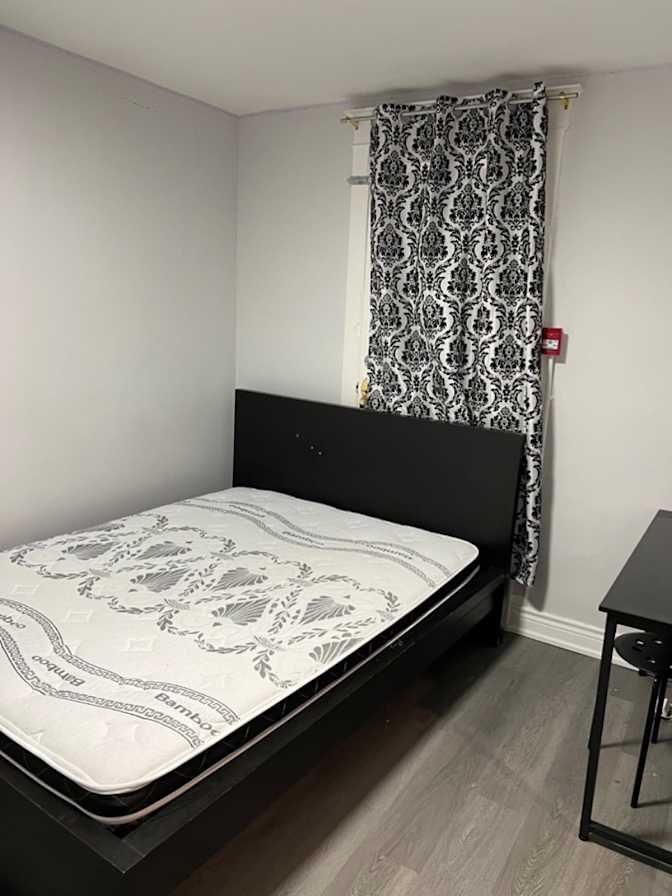 Photo of Olivia Kim's room