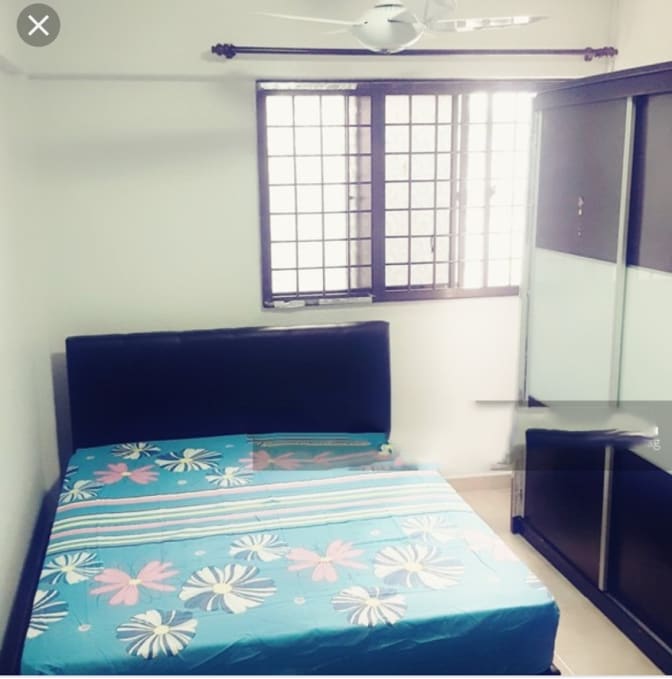 Photo of Siva Ranjani's room