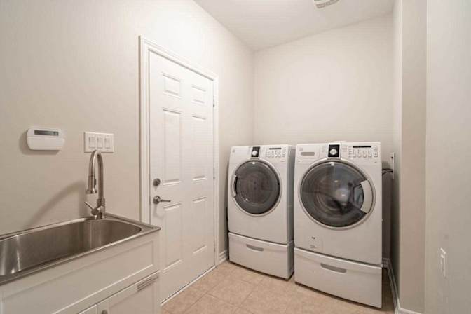 Photo of Anne Tahanan's room