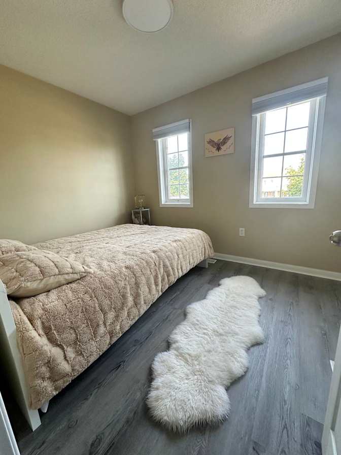 Private room to rent in share house Angus, Ontario L... Roomies.ca
