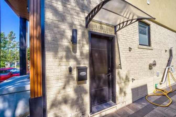 Ricky de Castro's room