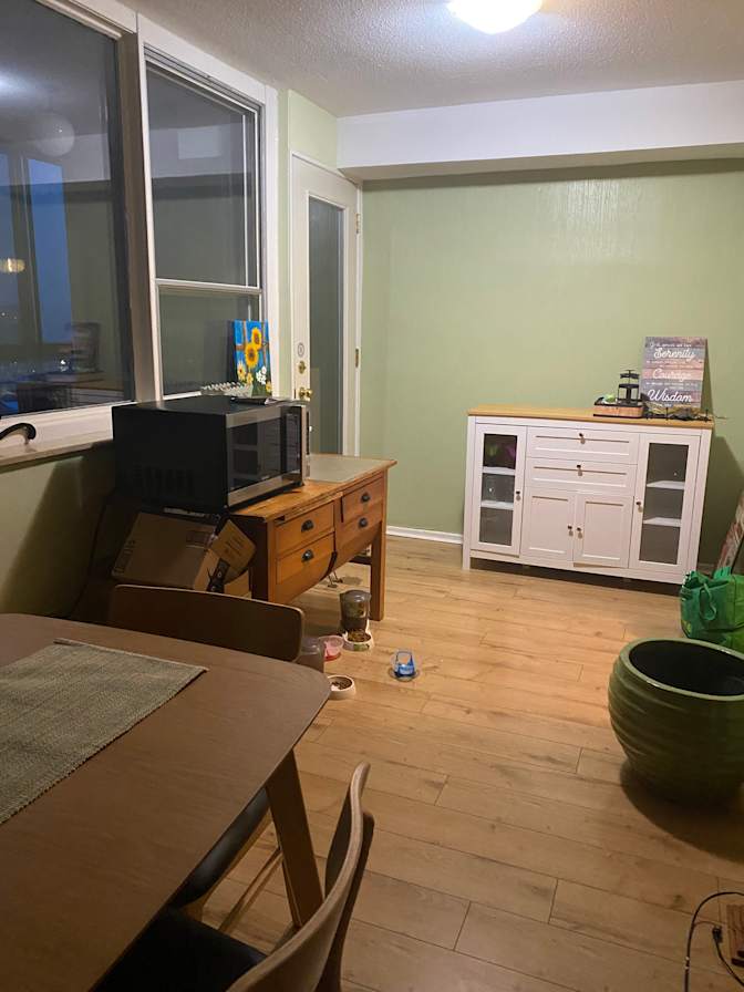 Lynne Hallett's room