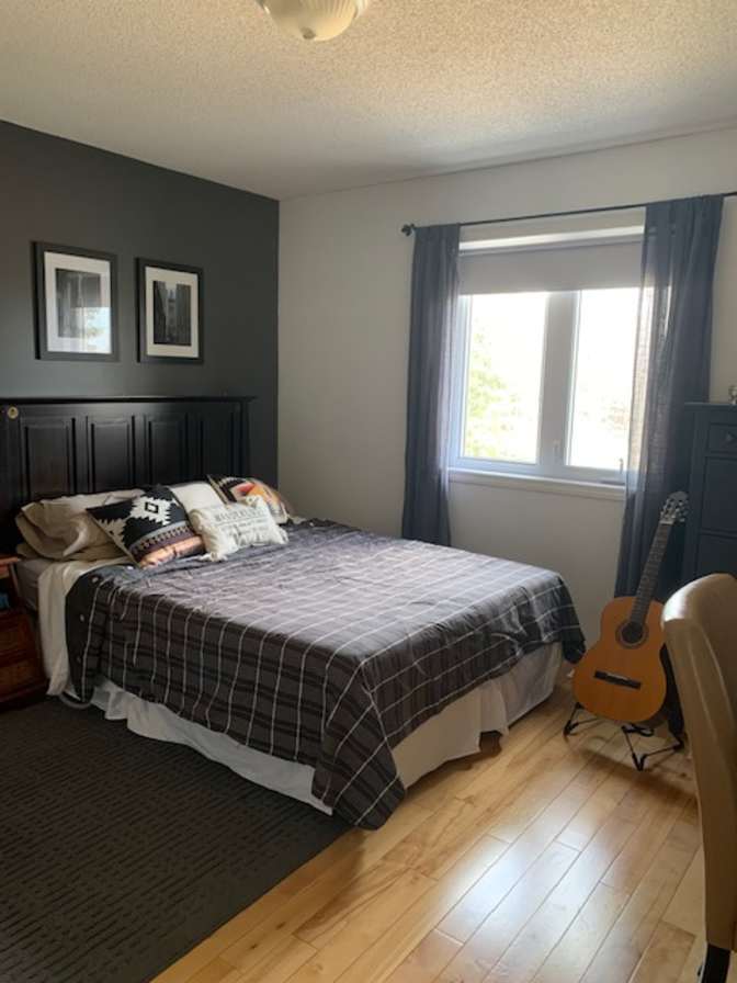 Photo of Heather Dickson's room