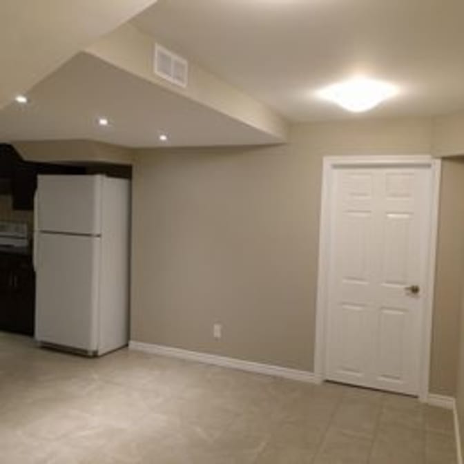 HONG TAI JIAO's room