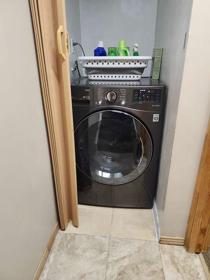 Angela Taylor's room