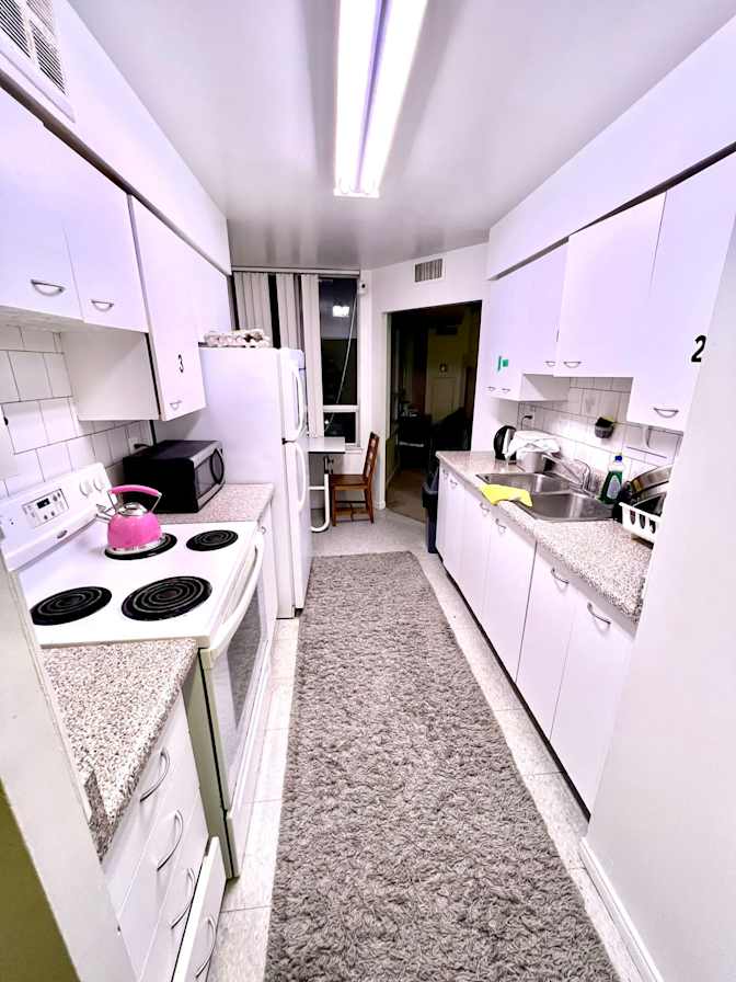 EKC Homestay Toronto's room