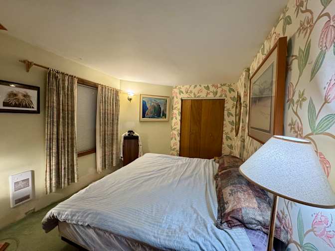 Photo of Ron's room