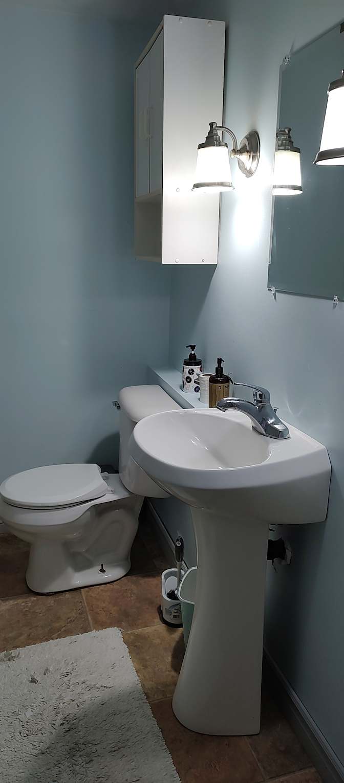 Carlie Summers's room