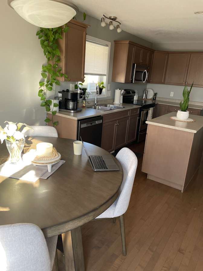 Desirae Johnson's room