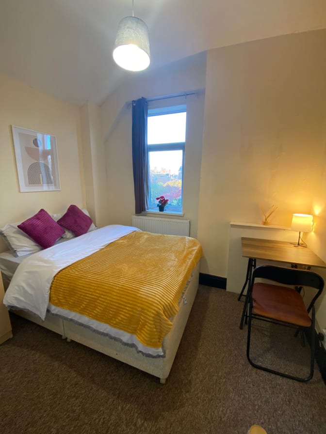 Photo of Ish's room