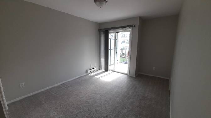 Devan Desjardins's room