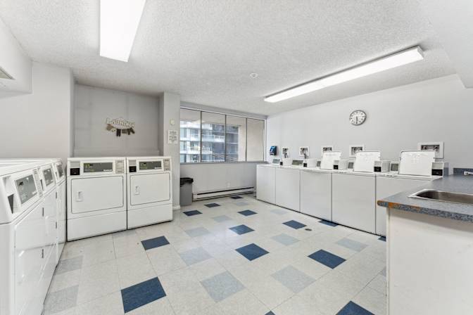 Photo of Kevin Yang's room