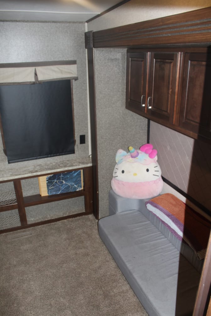 Photo of alyssa's room