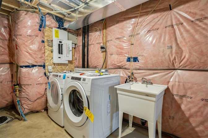 Abbey Burnison's room