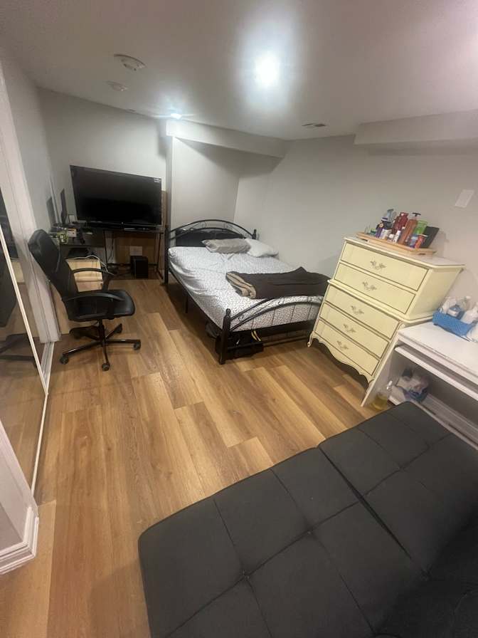 Photo of Dhimant's room