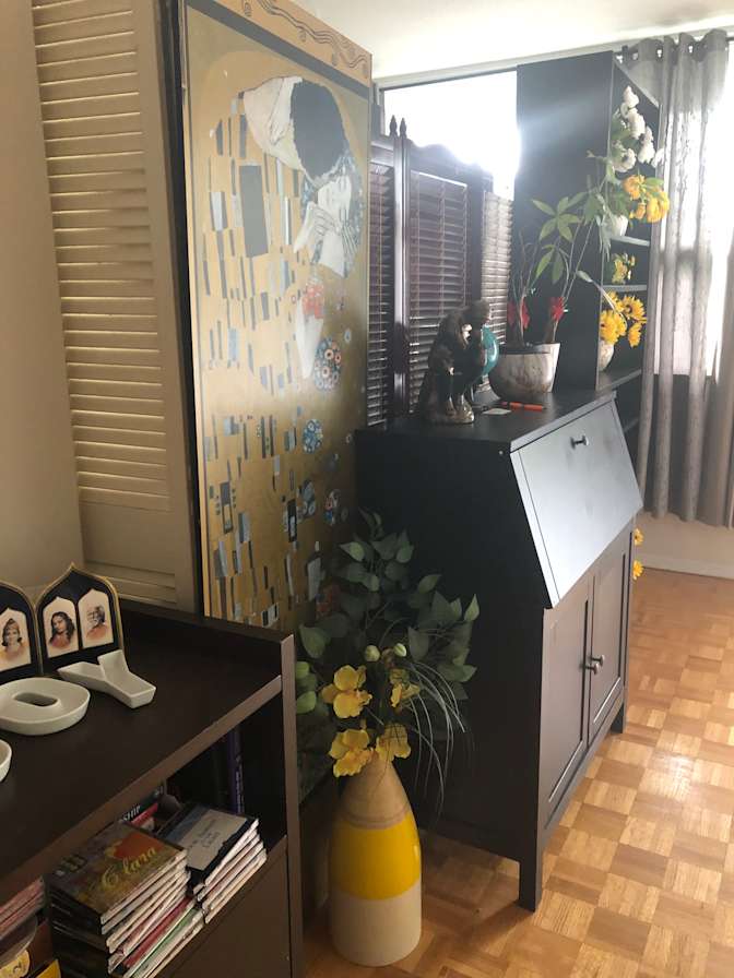 Photo of Jen's room