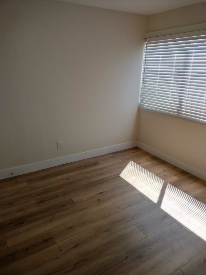 Adolfo Ortega's room