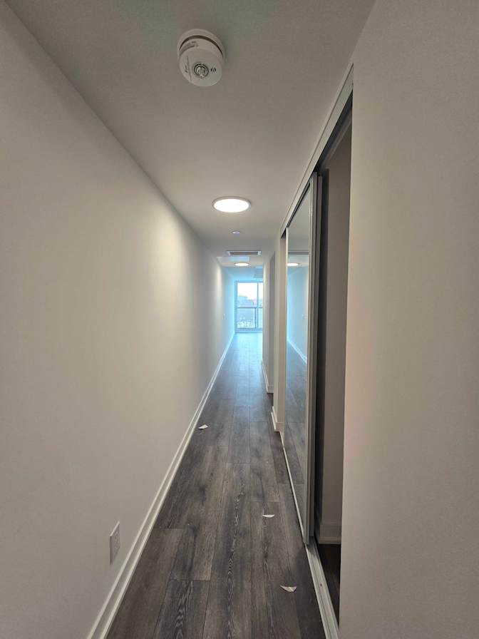 Tolobi Rental's room