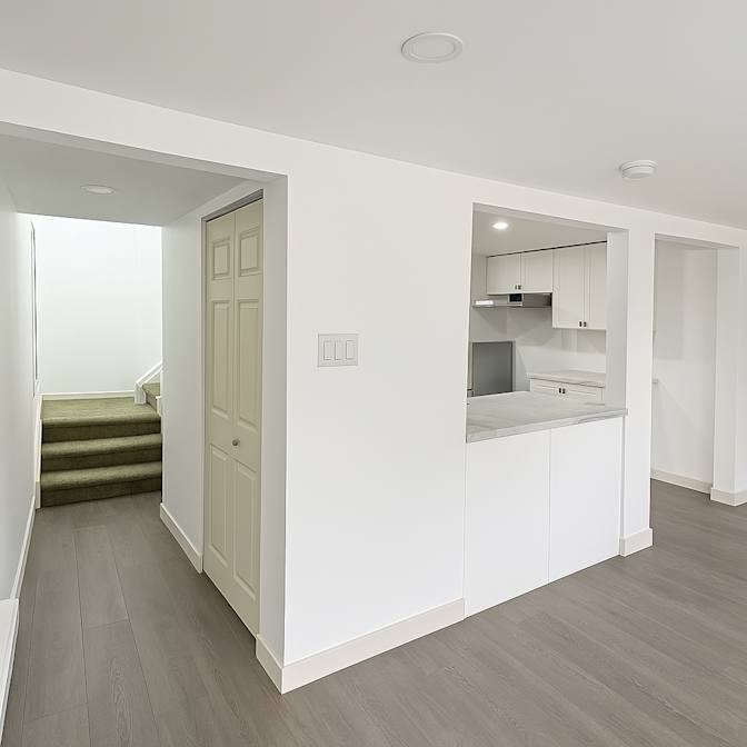 Ben Bertrand Sangano U's room