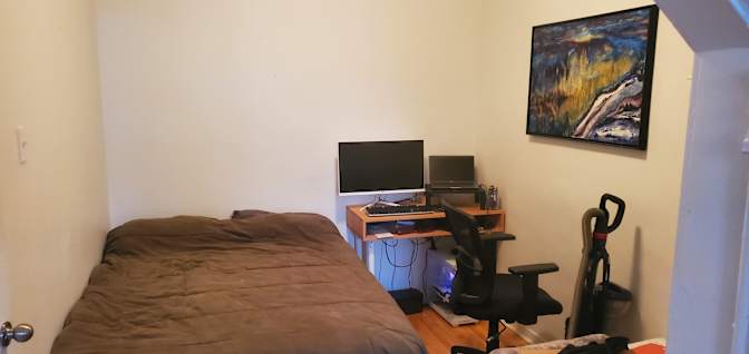 Isla Robertson's room