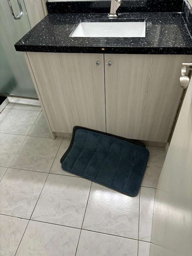 Eidah Jauforally's room