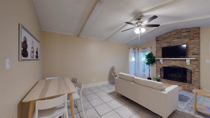 Photo of Sam June's room