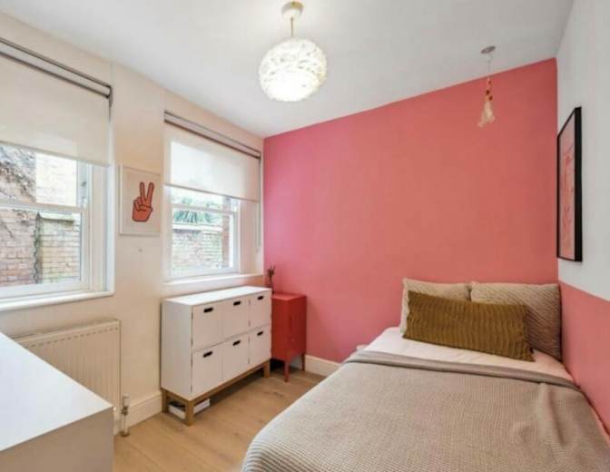 Photo of El's room