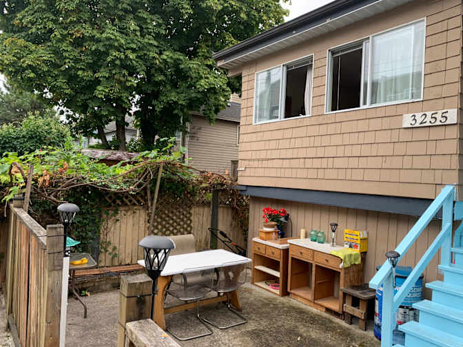 Photo of Vivian's room