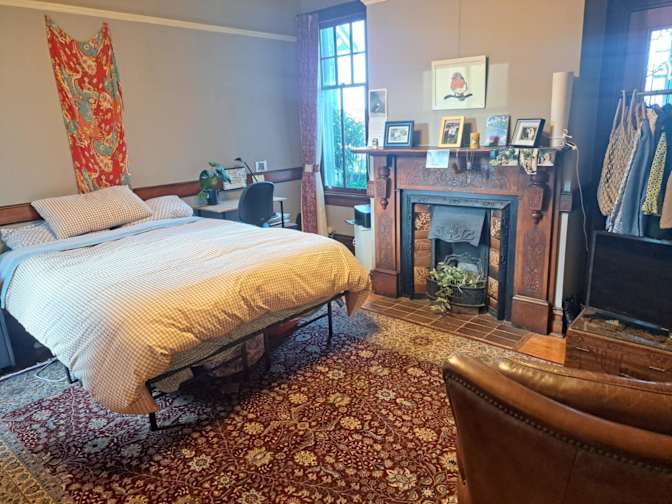 Photo of Di's room