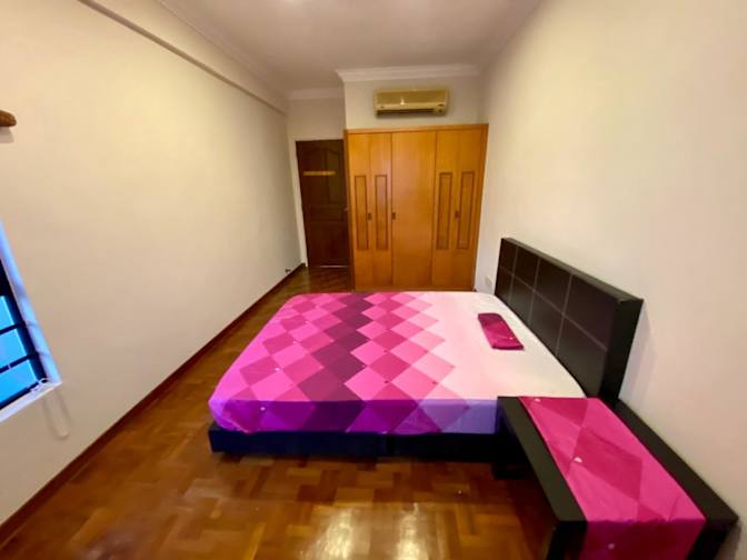 Photo of Customer Enquiry's room