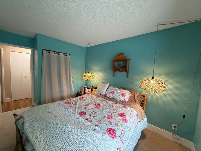 Photo of Lizz kelly's room