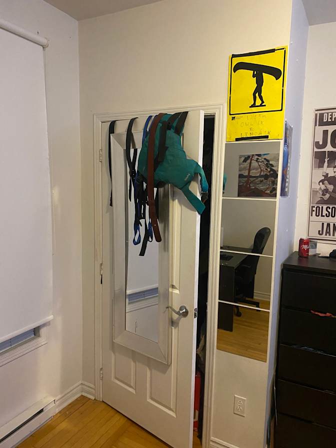 Simon Cousineau's room