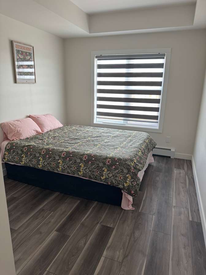 kaitlin sweetapple's room