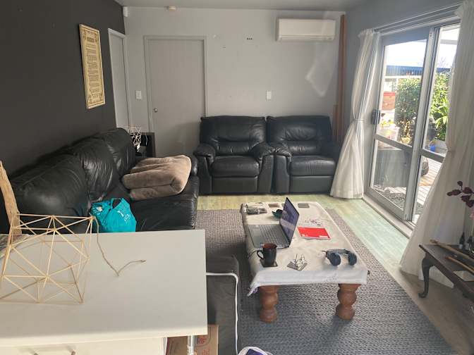 Private room to rent in share house Omokoroa, Bay... Roomies.co.nz
