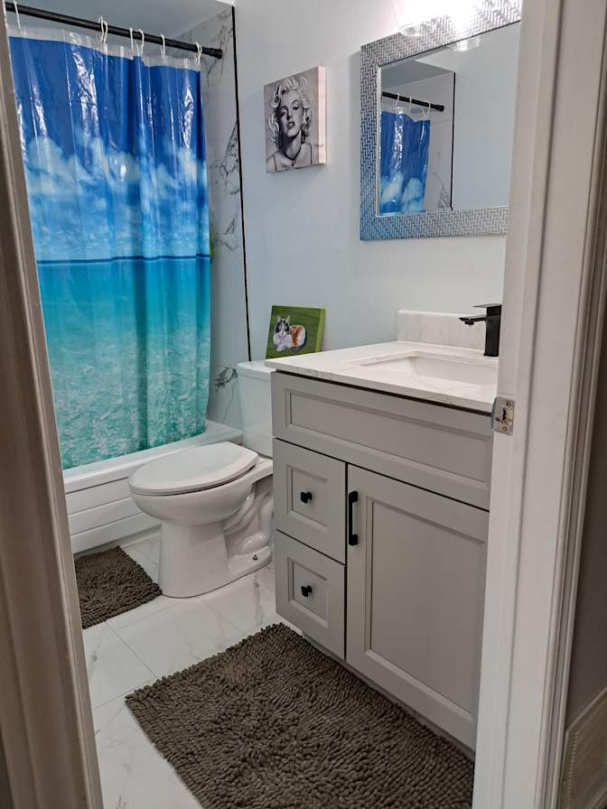 Samantha E Blakey's room