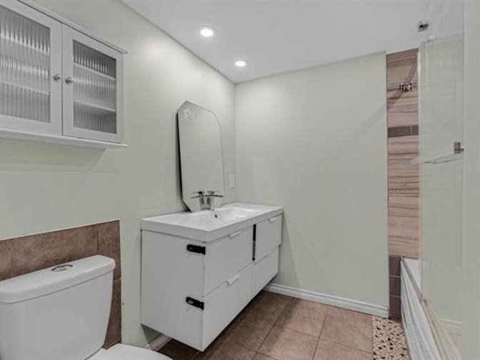 Charles Nyong's room